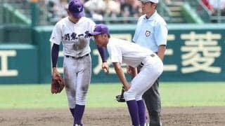 関東第一にアクシデント　4番の越後が途中交代…足をつった可能性、7回にも選手退く