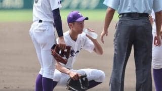 関東第一は3選手が足を吊るアクシデント、途中交代の主将｢緊張から足にきた｣【25年夏甲子園】
