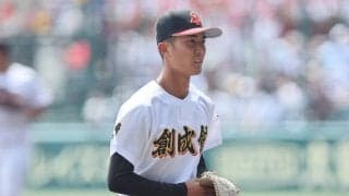創成館が2年連続4強の神村学園を撃破して夏初の2勝！右サイドの先発・奥田が6回ノーヒットの快投【25年夏甲子園】