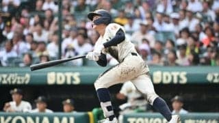 9回裏、主将執念の一打はスタンドに届かず　神村学園、1点に泣く