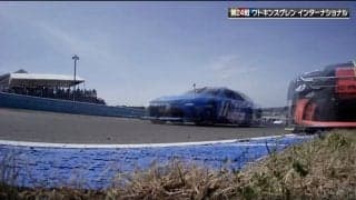 クラッシュの裏で「カメラが消えた」 レース中の直撃ハプニングに「カメラｗ」「カメラーーーーーーｗ」中継騒然