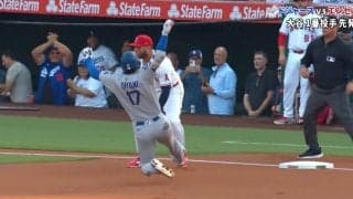 もうワケわからん！ 大谷翔平の足で“まさかの光景”「この人投手だろ？w」「速すぎ」相手野手が混乱… とんでもないスピードで“爆速三塁打”