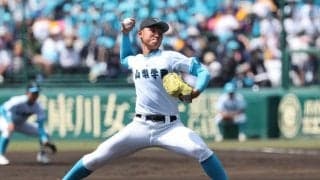山梨学院・菰田陽生が150キロ計測で5回1安打無失点！打っては犠飛＆適時三塁打で自らを援護！【25年夏甲子園】