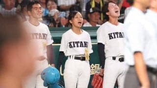 甲子園史上初を叶えた女子部員　“異例”のユニ姿で記録員…マネジャーが伝えた熱意