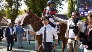 【仏ギヨームドルナノ賞】ルメール「本当にいい脚を使ってくれた」…日本馬アロヒアリイが鮮やかな逃げ切りV
