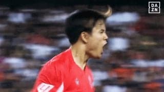 衝撃弾！ 久保建英の“開幕戦ゴラッソ”にSNS沸騰「ワンタッチ目が極上すぎる」「振りと判断が速い」絶妙ステップ→強烈ショット