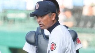 甲子園通算30勝を達成した沖縄尚学を率いる比嘉公也監督は同校のレジェンド！エースとしてセンバツ優勝、監督として19勝経験