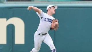 左手のハンディ克服の横山が3戦連続安打で打点マーク、「握り替えを早く」と驚きのレーザービームも披露【25年夏甲子園】