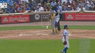 やってらんねえ！ 今永昇太に“打者イライラ”「お手上げだな」手が出ない見逃し三振→バットとヘルメットをぶん投げる「コントロール神がかってる」