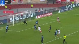 嘘だろ？南野拓実が“後輩”に止められた！「日本代表対決アチー」瀬古歩夢、リーグアンデビュー戦で“股抜き阻止”の神ディフェンス炸裂