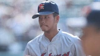 京都国際のエース左腕がまさかの8失点…7点差を追いかけ後半戦へ【25年夏甲子園】