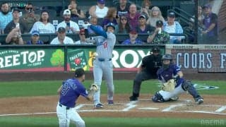 大谷翔平の弾丸ライナーに「怖すぎる」騒然　171キロの強襲ヒットで投手が転倒「危なかった」「打球強すぎないか」