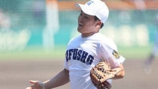 県岐阜商の横山がスーパーキャッチ！左手指のハンディ感じさせない好守備に会場どよめき！直後にチームは横浜から先制！【25年夏甲子園】