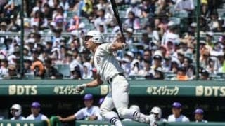 父の言葉「自分の仕事を全うしろよ」　初打席でかなえた日大三・豊泉