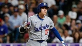ベンチで投げつけ…珍しい大谷の怒り　先輩の前で直立の新人、ド軍ロッカーの重い空気