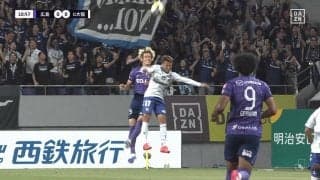 「佐々木翔ごめんやで」ガンバFW、競り合い時の“顔面肘打ち”→イエローカードで身内サポから厳しい声「相手の怪我だけは気をつけて」