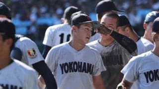 「野球以外の気遣いが出た」横浜の二塁手が絶体絶命のピンチで見せた冷静な判断【25年夏甲子園】