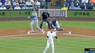 なんで入るの…？ 大谷翔平、爆速変態弾で“まさかの光景”「ドン引き」「そりゃビビる」被弾した投手のリアクションが話題に「無慈悲すぎる」