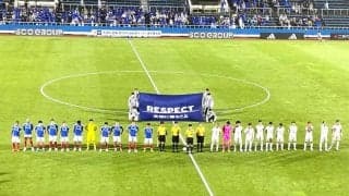 Jリーグが忘れてしまった｢レフェリーが黒を着る｣意味(1)GKと審判4人が｢黄色いシャツ｣の異様な光景、Jリーグの｢真っ黒いウェア｣は例外措置