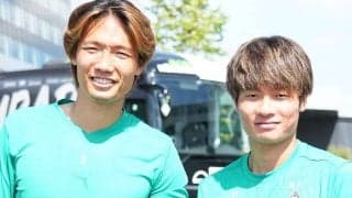 アヤックス移籍の日本代表DF板倉滉、古巣ボルシアMGでの“お別れハグ＆福田師王への言葉”に涙！｢ありがとう！｣｢さようなら！｣｢街に来たら飲みに来て｣