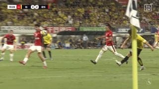 「してやったりのゴールだな」シュートorクロス？浦和守備陣を粉砕した衝撃の逆転弾が話題沸騰「シュート打ちましたって言え」