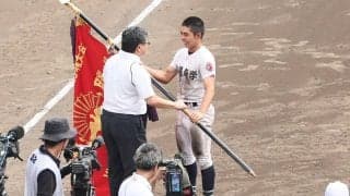 ｢育ててくれてありがとう｣沖縄尚学の主将がこの日誕生日の母へ感謝の優勝インタビュー！球場全体でハッピーバースデーコールも！【25年夏甲子園】