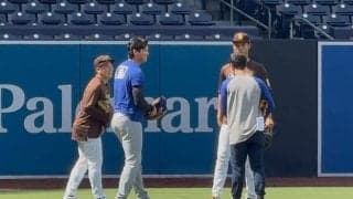 大谷翔平、ダルビッシュ有らとトーク　爆笑や見守る前でキャッチボールも…和やか一コマ