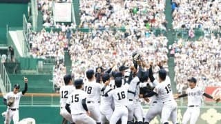 【夏の甲子園2025】横浜戦の敗北がすべてを変えた 「相手を上に見るのはやめよう」を合言葉に沖縄尚学が駆け上がった頂点への道