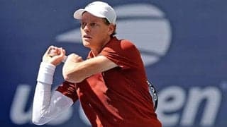 シナー 完勝で5年連続の初戦突破