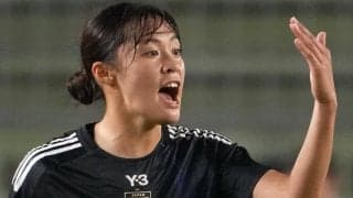 なでしこ北川ひかる＆石川璃音の名コンビ炸裂｢熱唱＆ノリノリでサングラス姿｣にチームメイト爆笑！開幕前の新天地エバートンで｢まさに完璧｣な入団式