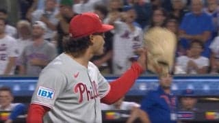 審判に大激怒！降板投手にまさかの展開… “珍しい退場処分”が話題に「これは…」「ワケわからんw」