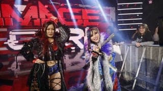 人気日本人女子レスラー、すっぴん姿で見事な“180度開脚”を披露…貴重なトレーニング風景を公開で話題に