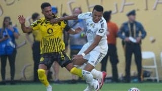 香川真司とリーグ連覇のドルトムント、栄光再現へ｢とにかく完璧｣なカップ戦用ユニ発表！｢過去15年間で最も美しい｣｢これがホームの方がい｣