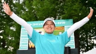 鈴木愛、今季Vでツアー通算21勝目　永久シードまで突っ走る「30勝を目標に」