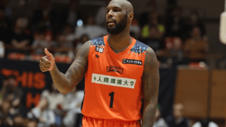 ノヴァー・ガドソンが現役引退「命綱であり、相談相手であり、教会のような存在」人生を変えたバスケに感謝