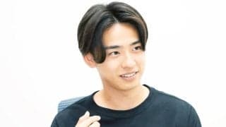 ｢速すぎて、DFが飛び込めない｣パリ五輪10番のQPRカムバック弾！ 約40mの長距離ドリブル弾に｢ワクワクする｣｢A代表で見たい｣