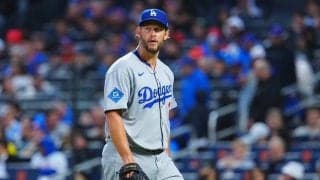 カーショー呆然…初回にまさかの4失点炎上　8月5戦5勝も、4安打2四球の大乱調