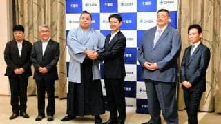 琴勝峰が千葉県庁を表敬訪問　知事「県内みんなが勇気と感動頂いた」