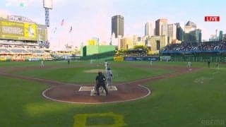 あぶない！ 大谷翔平の弾丸ライナーが“相棒”コーチを襲う→カメラが捉えたまさかのリアクションが話題に