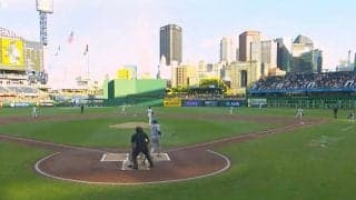 球場騒然！ 大谷翔平、強烈打球で“まさかの光景”「怖っ！」「危なすぎる」一塁コーチに“想定外のハプニング”でヒヤリ「笑えないw」