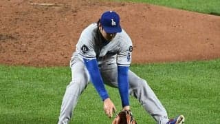 大谷翔平“禁断の接触”に「笑ってしまった」　必死のプレーが招いた珍事は「お大事に！」