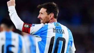 全てを手にした“英雄”は26年W杯に出場すべきか？ マラドーナの肉体を知る名伯楽がメッシに示す最善策「情熱に歯止めをかけろ」