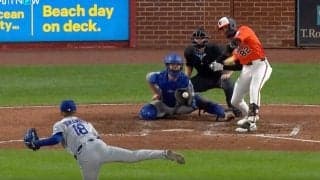 どんな曲がり方！？ 山本由伸に“打者ドン引き”「軌道エグすぎ」手元で“消える”高速スプリット→マン振り三振「打てるわけない」