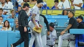 ドジャース戦開始から15分…敵軍に緊急事態発生　ベッツの打席で起きたアクシデント