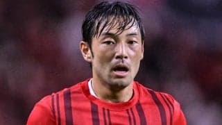 ｢とんでもないFK｣元日本代表の浦和MFが｢天才!｣｢凄すぎw｣芸術的ゴール！GKノーチャンスの一撃に｢土壇場で決めるFKとかドラマすぎる｣