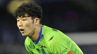 衝撃の完璧エジルキック弾！J1湘南の22歳エースFWの｢1回のチャンスを決めきる｣技ありゴールに“元ドイツ代表の天才”を見た！