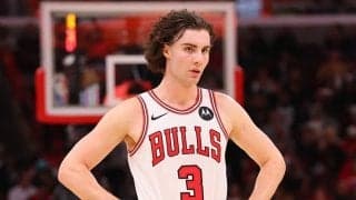 ブルズの先発PG、ジョシュ・ギディーが4年約147億円で再契約に合意