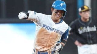 球界OBも思わず涙した日本ハム28歳外野手の頑張り、背水のシーズンに見せた“一発回答”「新庄監督にトレードとか考えているかと聞いたら…」