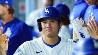 大谷翔平の背後で「脳みそバグる」　まさかの“シンクロ”…奇跡の光景にX混乱