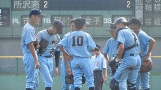 伝統校・所沢商がコールド負け、1年生右腕が8回完投も守備の乱れもあり12失点【埼玉】